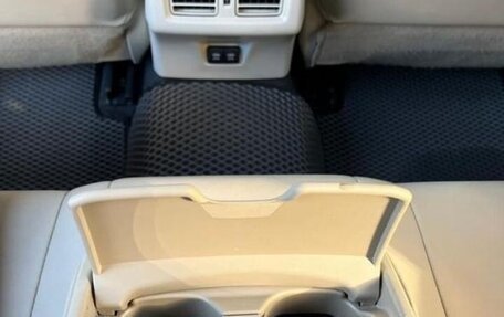 Toyota Camry, 2019 год, 2 800 000 рублей, 20 фотография