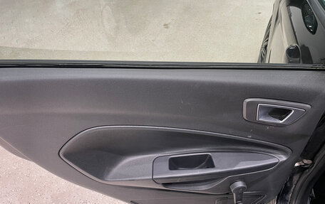 Ford Fiesta, 2016 год, 799 000 рублей, 11 фотография