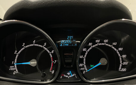 Ford Fiesta, 2016 год, 799 000 рублей, 19 фотография