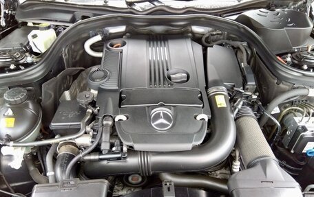 Mercedes-Benz E-Класс, 2011 год, 1 330 000 рублей, 8 фотография