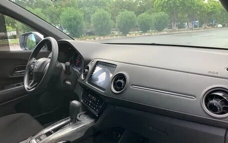 Honda HR-V II, 2021 год, 1 400 000 рублей, 8 фотография