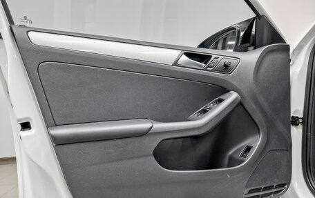 Volkswagen Jetta VI, 2016 год, 1 270 000 рублей, 18 фотография