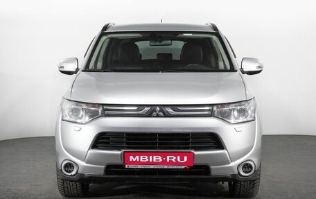 Mitsubishi Outlander III рестайлинг 3, 2014 год, 1 450 000 рублей, 2 фотография