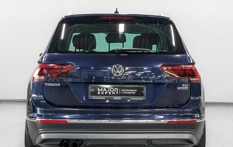 Volkswagen Tiguan II, 2017 год, 2 340 000 рублей, 6 фотография