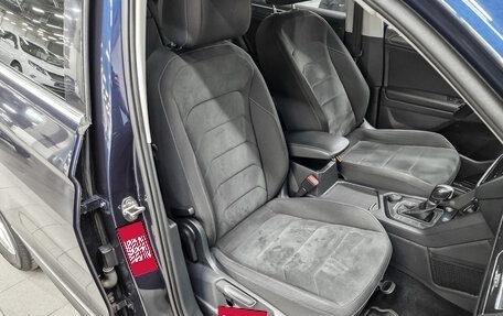 Volkswagen Tiguan II, 2017 год, 2 340 000 рублей, 22 фотография