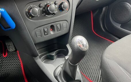 Renault Sandero II рестайлинг, 2020 год, 1 155 000 рублей, 12 фотография