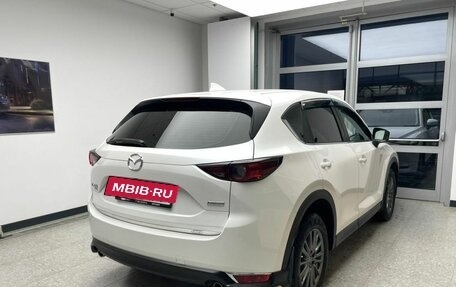 Mazda CX-5 II, 2017 год, 2 600 000 рублей, 4 фотография