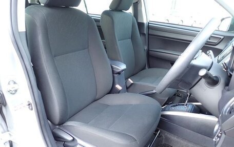 Toyota Corolla, 2022 год, 1 055 000 рублей, 5 фотография