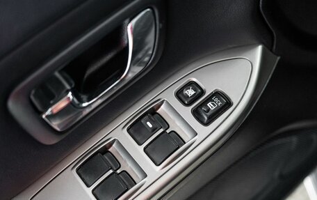 Mitsubishi Pajero IV, 2012 год, 2 330 000 рублей, 15 фотография