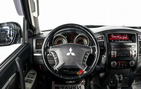 Mitsubishi Pajero IV, 2012 год, 2 330 000 рублей, 8 фотография