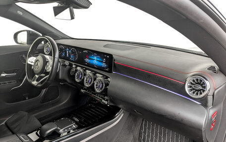 Mercedes-Benz CLA, 2021 год, 3 370 000 рублей, 12 фотография