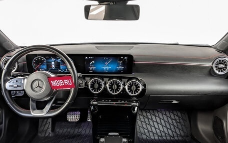 Mercedes-Benz CLA, 2021 год, 3 370 000 рублей, 15 фотография