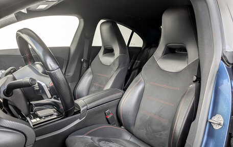 Mercedes-Benz CLA, 2021 год, 3 370 000 рублей, 21 фотография