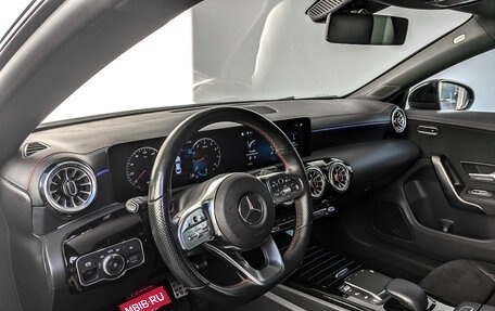 Mercedes-Benz CLA, 2021 год, 3 370 000 рублей, 17 фотография