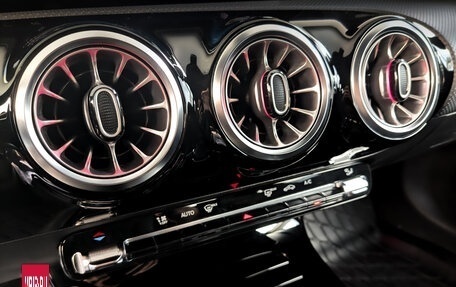 Mercedes-Benz CLA, 2021 год, 3 370 000 рублей, 27 фотография