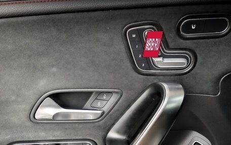 Mercedes-Benz CLA, 2021 год, 3 370 000 рублей, 22 фотография