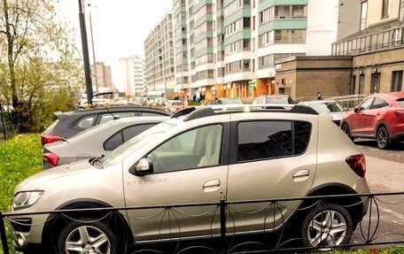 Renault Sandero II рестайлинг, 2017 год, 800 000 рублей, 3 фотография