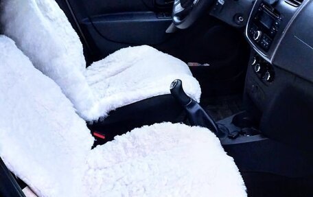 Renault Sandero II рестайлинг, 2017 год, 800 000 рублей, 4 фотография