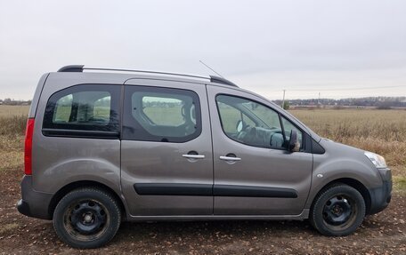 Peugeot Partner II рестайлинг 2, 2011 год, 719 000 рублей, 11 фотография