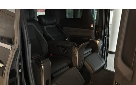 Lexus LM, 2024 год, 16 900 000 рублей, 6 фотография