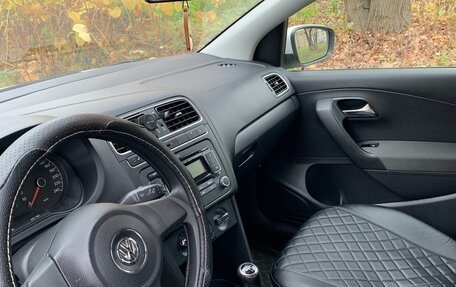 Volkswagen Polo VI (EU Market), 2011 год, 750 000 рублей, 7 фотография