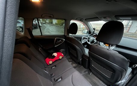 Toyota RAV4, 2011 год, 1 330 000 рублей, 10 фотография