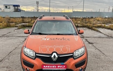 Renault Sandero II рестайлинг, 2017 год, 460 000 рублей, 2 фотография