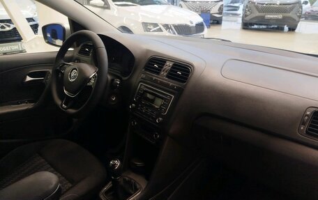 Volkswagen Polo VI (EU Market), 2015 год, 889 900 рублей, 7 фотография