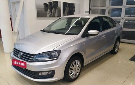 Volkswagen Polo VI (EU Market), 2015 год, 889 900 рублей, 3 фотография
