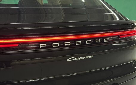 Porsche Cayenne III, 2023 год, 18 000 000 рублей, 11 фотография