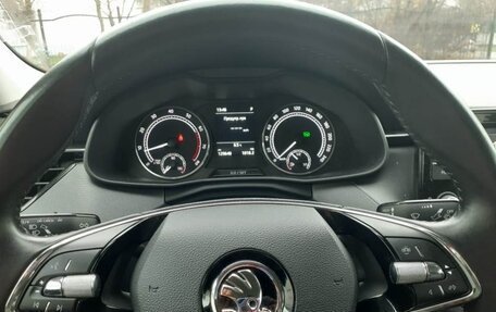 Skoda Rapid II, 2022 год, 1 380 000 рублей, 10 фотография