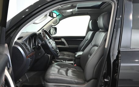 Toyota Land Cruiser 200, 2012 год, 2 950 000 рублей, 9 фотография