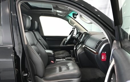 Toyota Land Cruiser 200, 2012 год, 2 950 000 рублей, 10 фотография