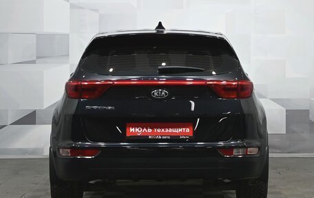 KIA Sportage IV рестайлинг, 2018 год, 2 100 000 рублей, 5 фотография