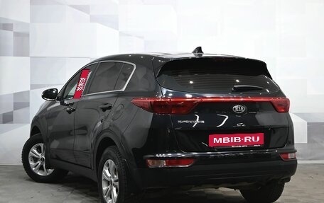 KIA Sportage IV рестайлинг, 2018 год, 2 100 000 рублей, 4 фотография