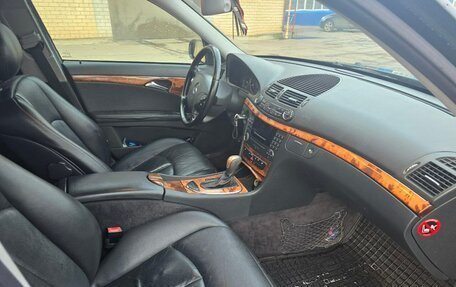 Mercedes-Benz E-Класс, 2003 год, 650 000 рублей, 7 фотография