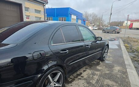 Mercedes-Benz E-Класс, 2003 год, 650 000 рублей, 5 фотография