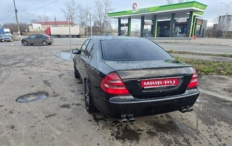 Mercedes-Benz E-Класс, 2003 год, 650 000 рублей, 10 фотография