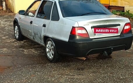 Daewoo Nexia I рестайлинг, 2012 год, 130 000 рублей, 6 фотография