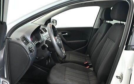 Volkswagen Polo VI (EU Market), 2018 год, 990 000 рублей, 10 фотография