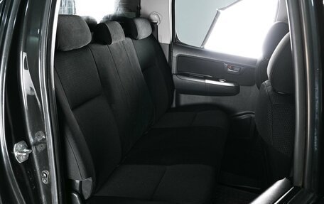 Toyota Hilux VII, 2014 год, 2 549 000 рублей, 7 фотография