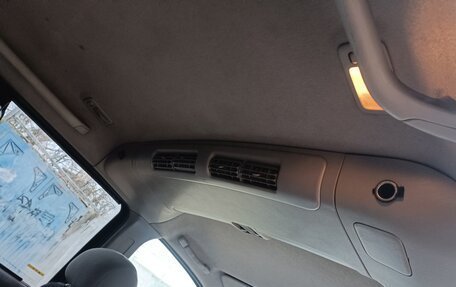 Nissan Serena II, 2001 год, 370 000 рублей, 5 фотография