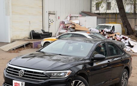 Volkswagen Jetta VII, 2021 год, 1 850 000 рублей, 2 фотография