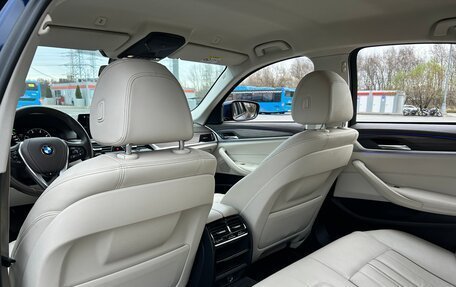 BMW 5 серия, 2017 год, 3 399 999 рублей, 12 фотография