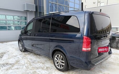 Mercedes-Benz V-Класс, 2015 год, 4 250 000 рублей, 2 фотография