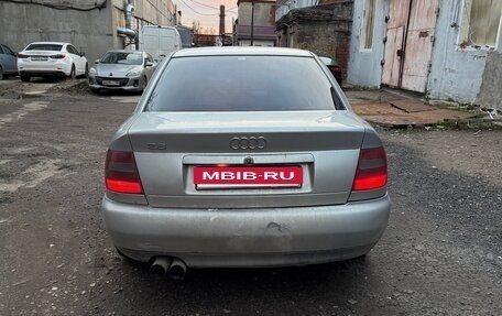 Audi A4, 1997 год, 300 000 рублей, 5 фотография