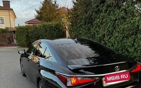 Lexus ES VII, 2022 год, 4 850 000 рублей, 5 фотография