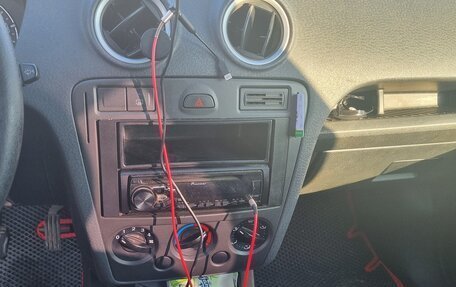 Ford Fusion I, 2006 год, 340 000 рублей, 20 фотография