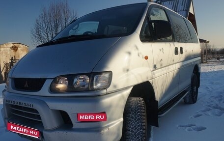 Mitsubishi Delica IV, 2001 год, 1 250 000 рублей, 1 фотография