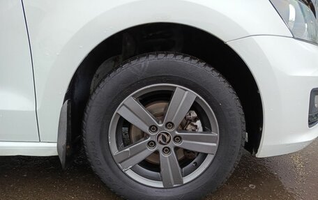 Volkswagen Polo VI (EU Market), 2019 год, 1 050 000 рублей, 22 фотография